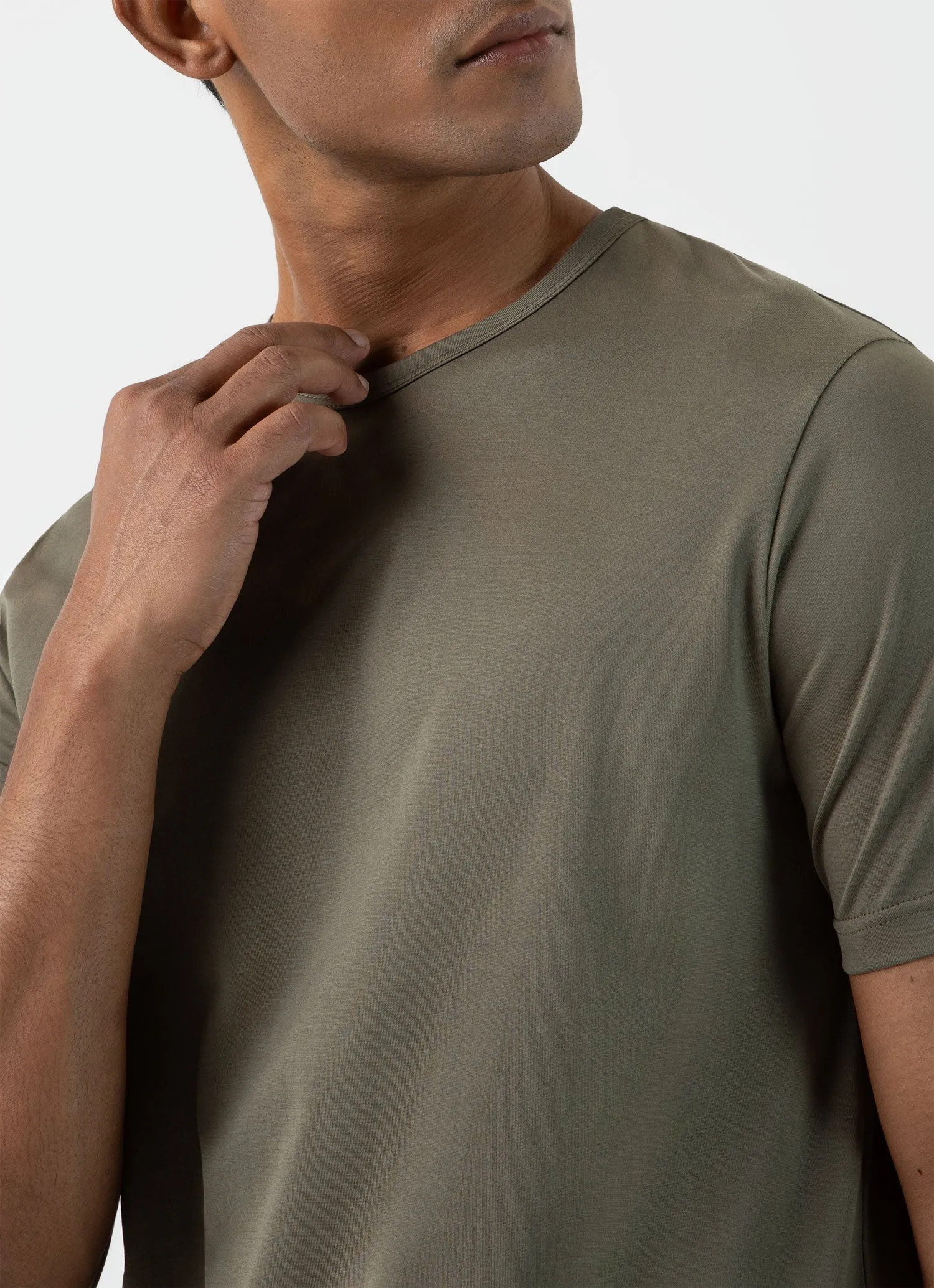 Men's Classic T-shirt in Khaki