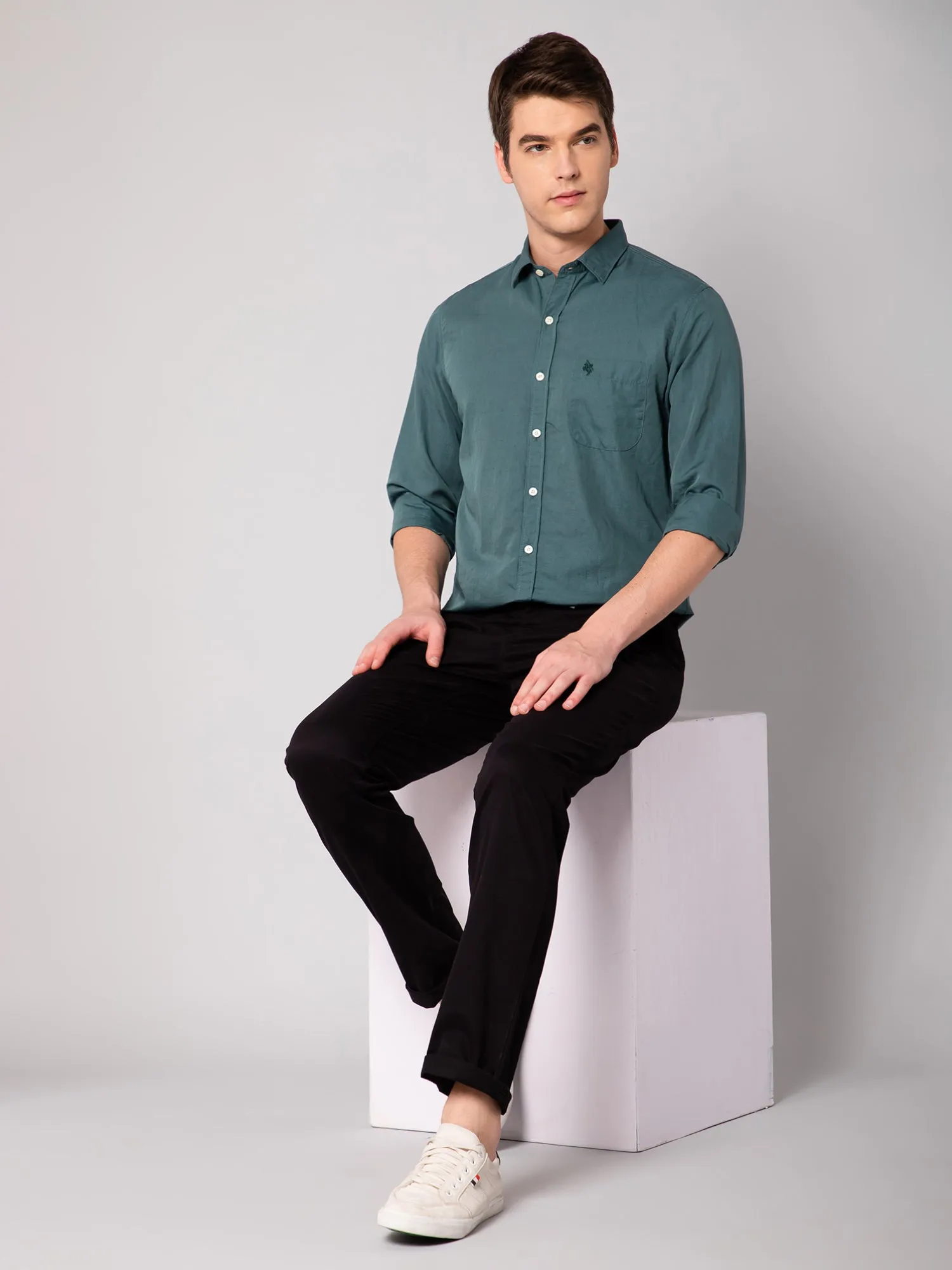 Men's Green Casual Plain Full Sleeve Shirt