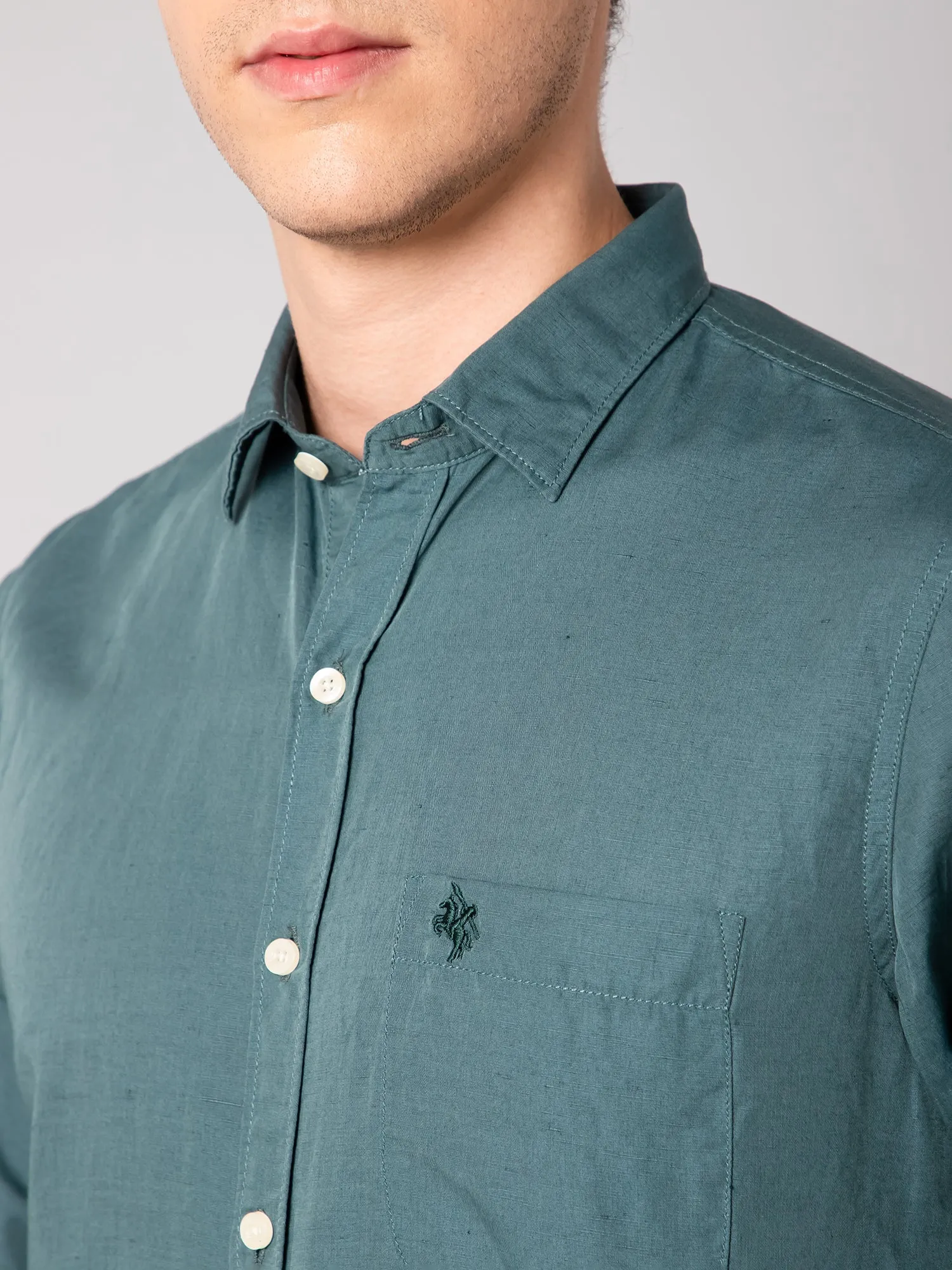 Men's Green Casual Plain Full Sleeve Shirt