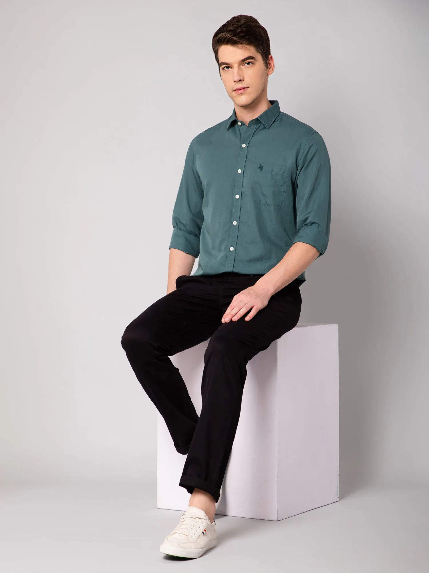 Men's Green Casual Plain Full Sleeve Shirt