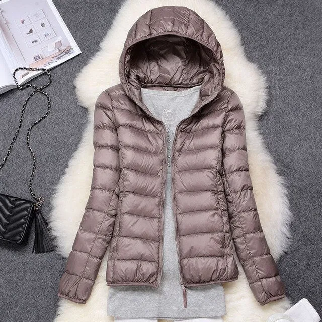 Winter Women Ultralight Thin Down Jacket White Duck Down Hooded Jackets Long Sleeve Warm Parka Portable Outwear